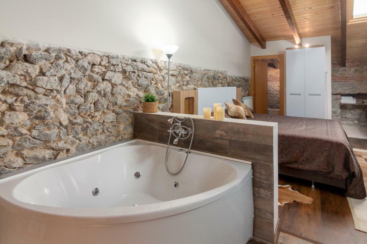 Estudio Sonido Y Jacuzzi Apartment Santander